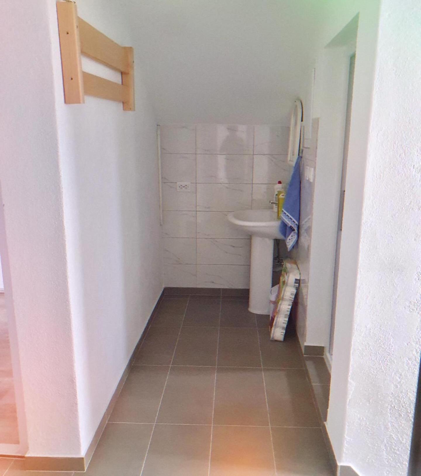 Guest House Ulnika Vuthaj Εξωτερικό φωτογραφία